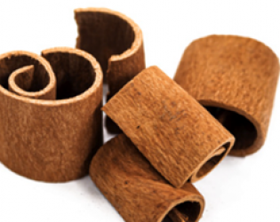 Quế cắt tròn - quế cuộn có vỏ hoặc không vỏ